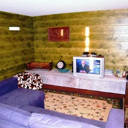 Semesterbostad Casa Di Montagna Valle D'aosta - Champorcher